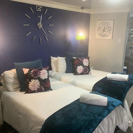 פארו Mitchell'S Guesthouse מראה חיצוני תמונה